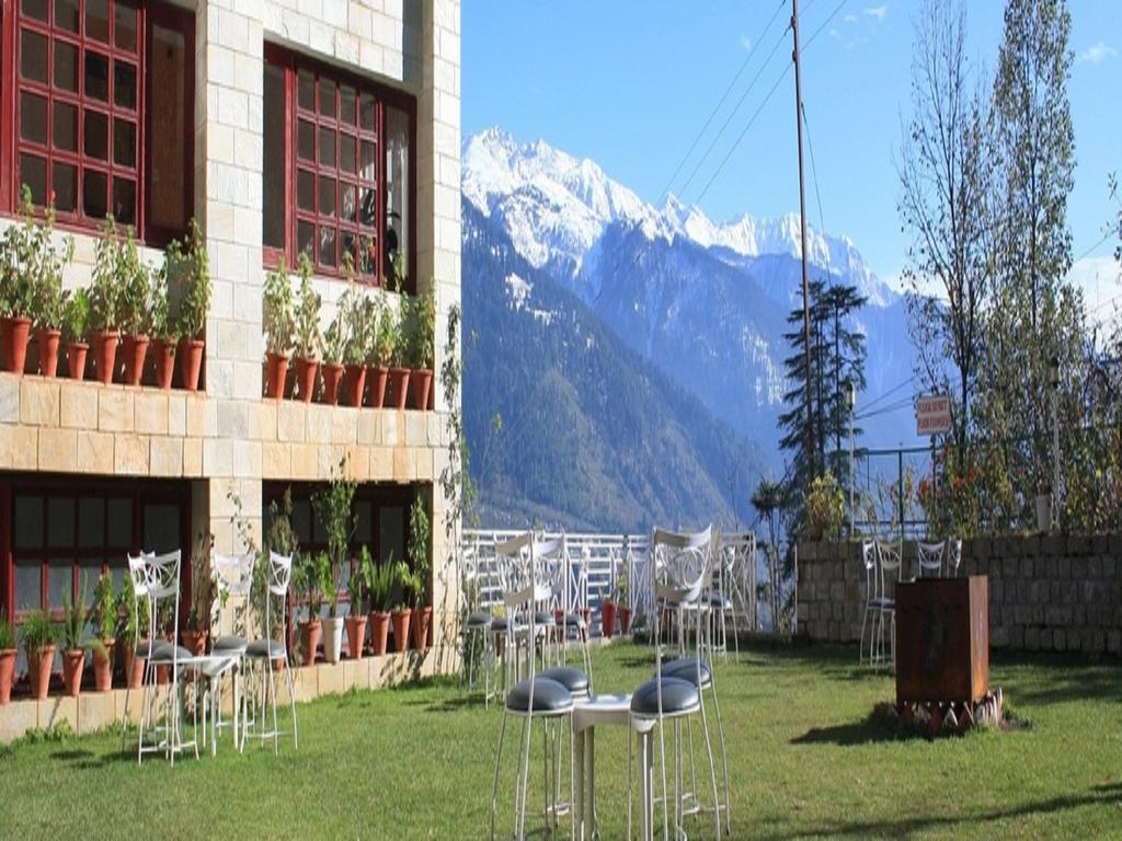 Hotel Shingar Regency Manāli Exteriér fotografie